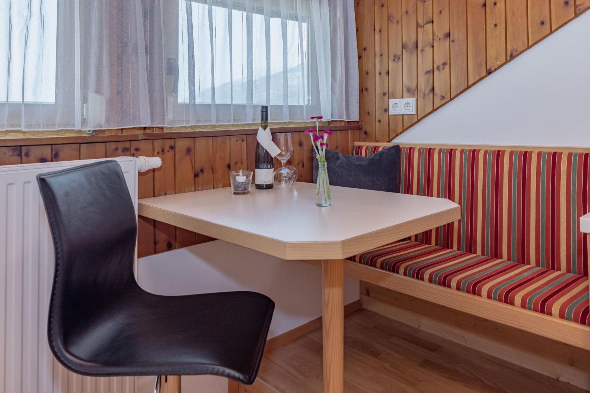 Haus Scheiblauer Holiday home Tropolach